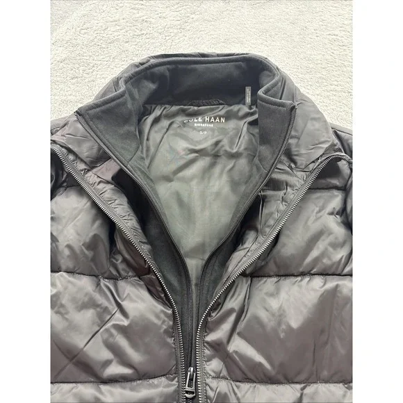 Cole Haan Puffer Jacket With Bib Men's Size Small Black New - Picture 4 of 7